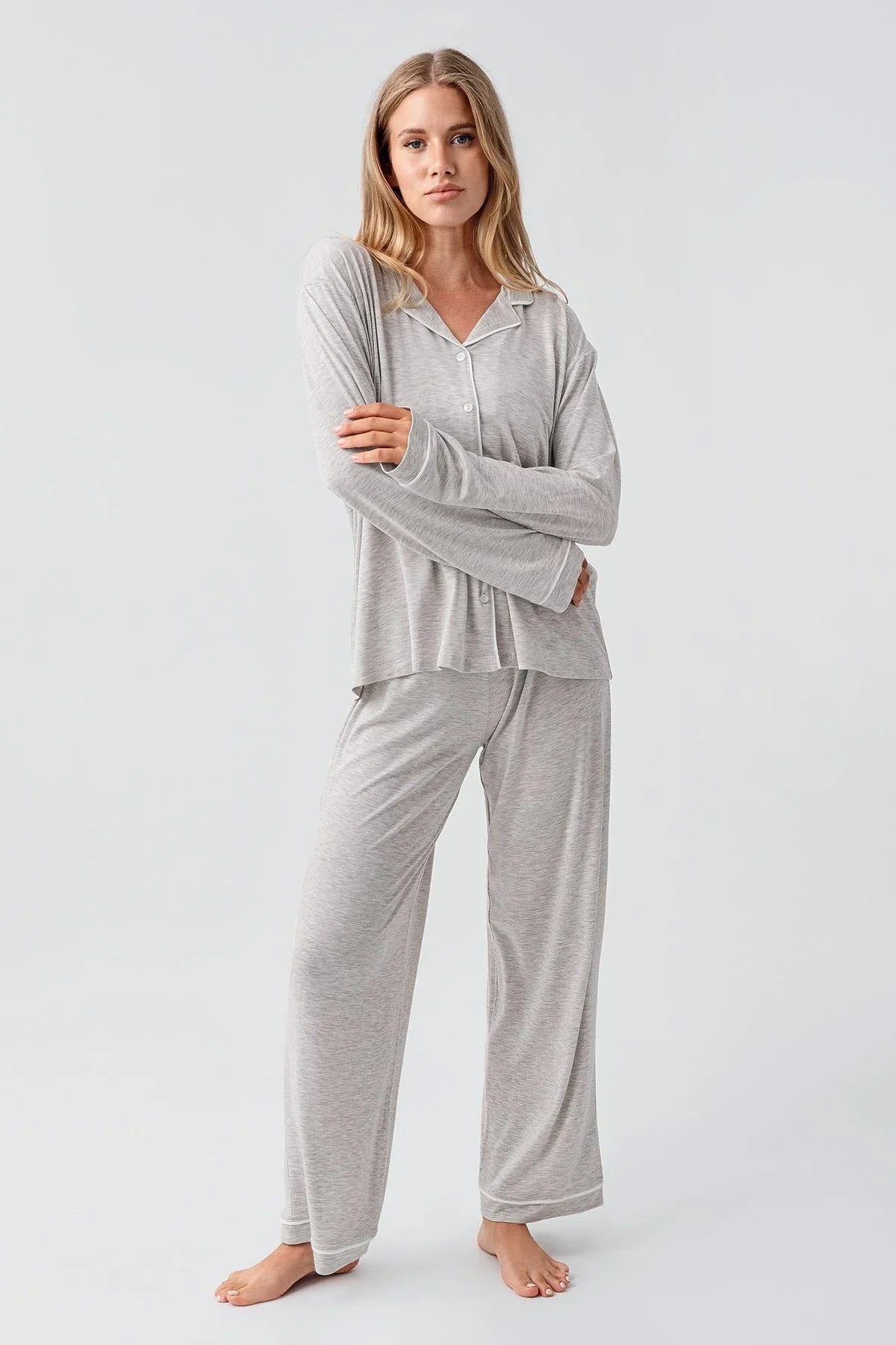 Uzun Kollu Düğmeli Esnek Viskoz Pijama Takım 18207