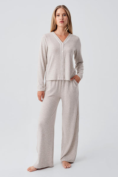 Long Sleeve Buttoned Flexible Soft Texture Viscose Pajama Set 18205