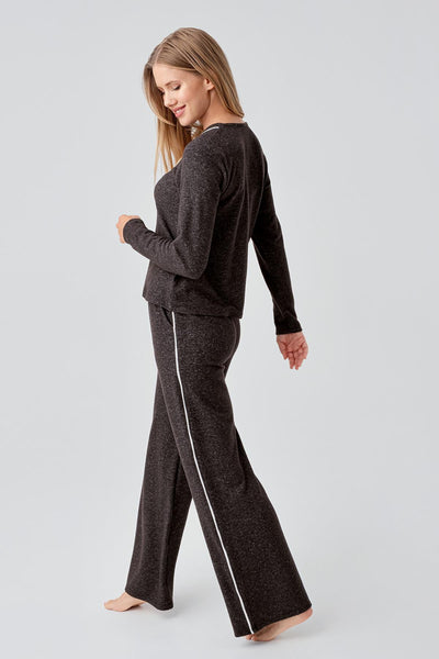 Long Sleeve Buttoned Flexible Soft Texture Viscose Pajama Set 18205