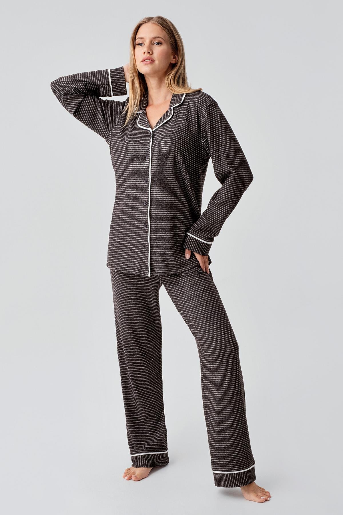 Uzun Kollu Düğmeli Esnek Yumuşak Dokulu Viskoz Pijama Takım 18217