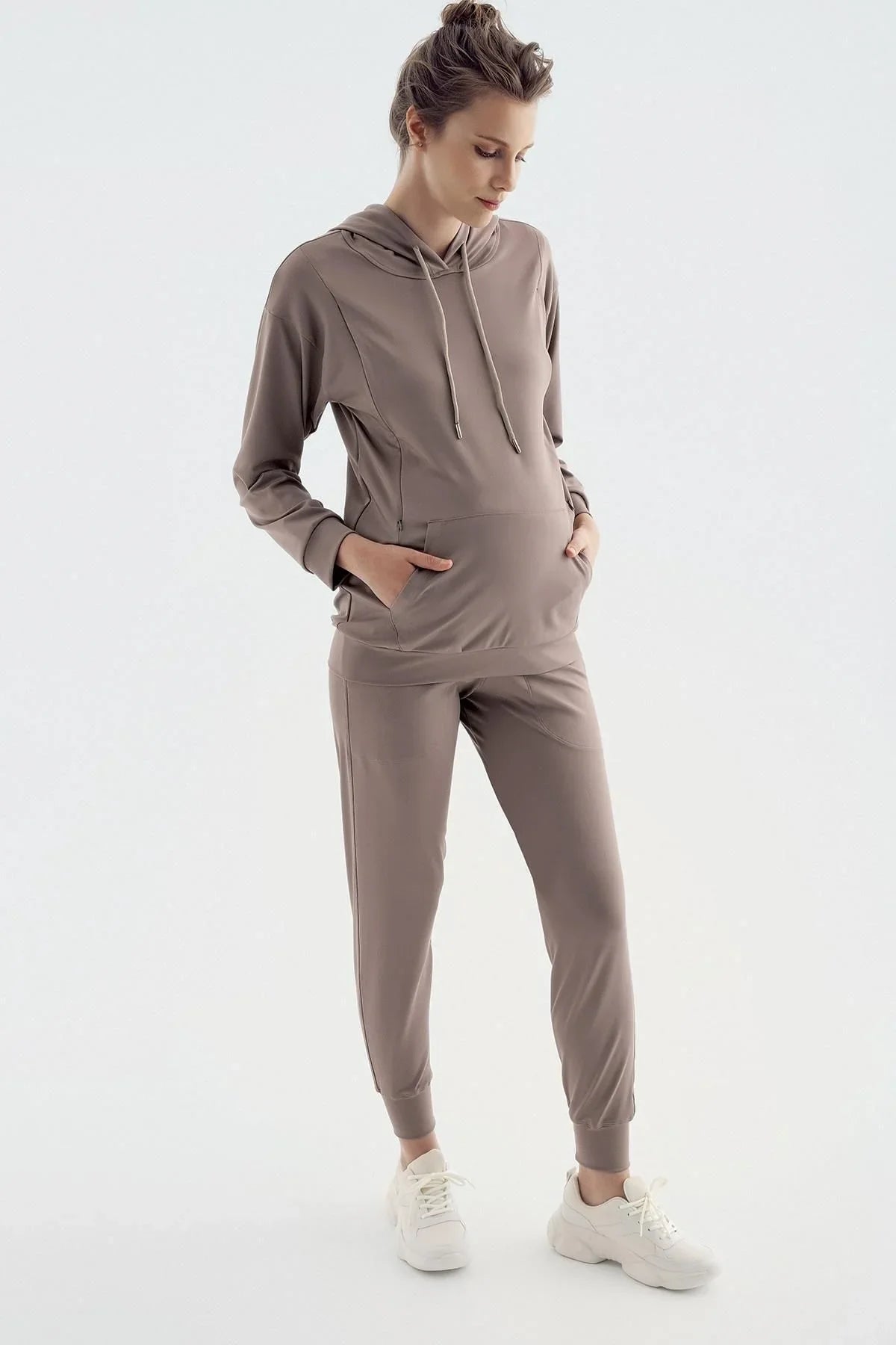 Uzun Kollu Emzirme Bölmeli Kapüşonlu Jogger Esnek Hamile Eşofman Takımı ET01
