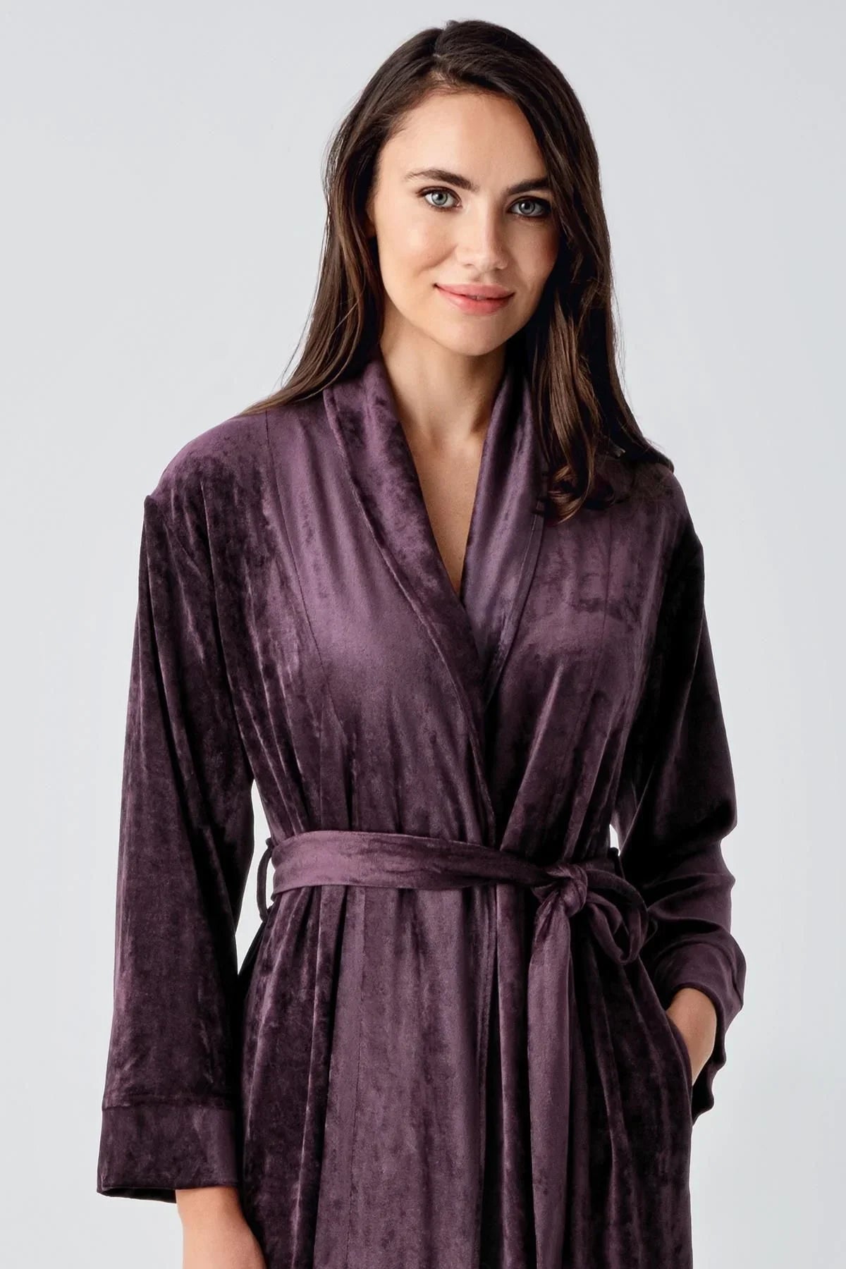 Long Sleeve Flexible Velvet Viscose Dressing Gown 25100