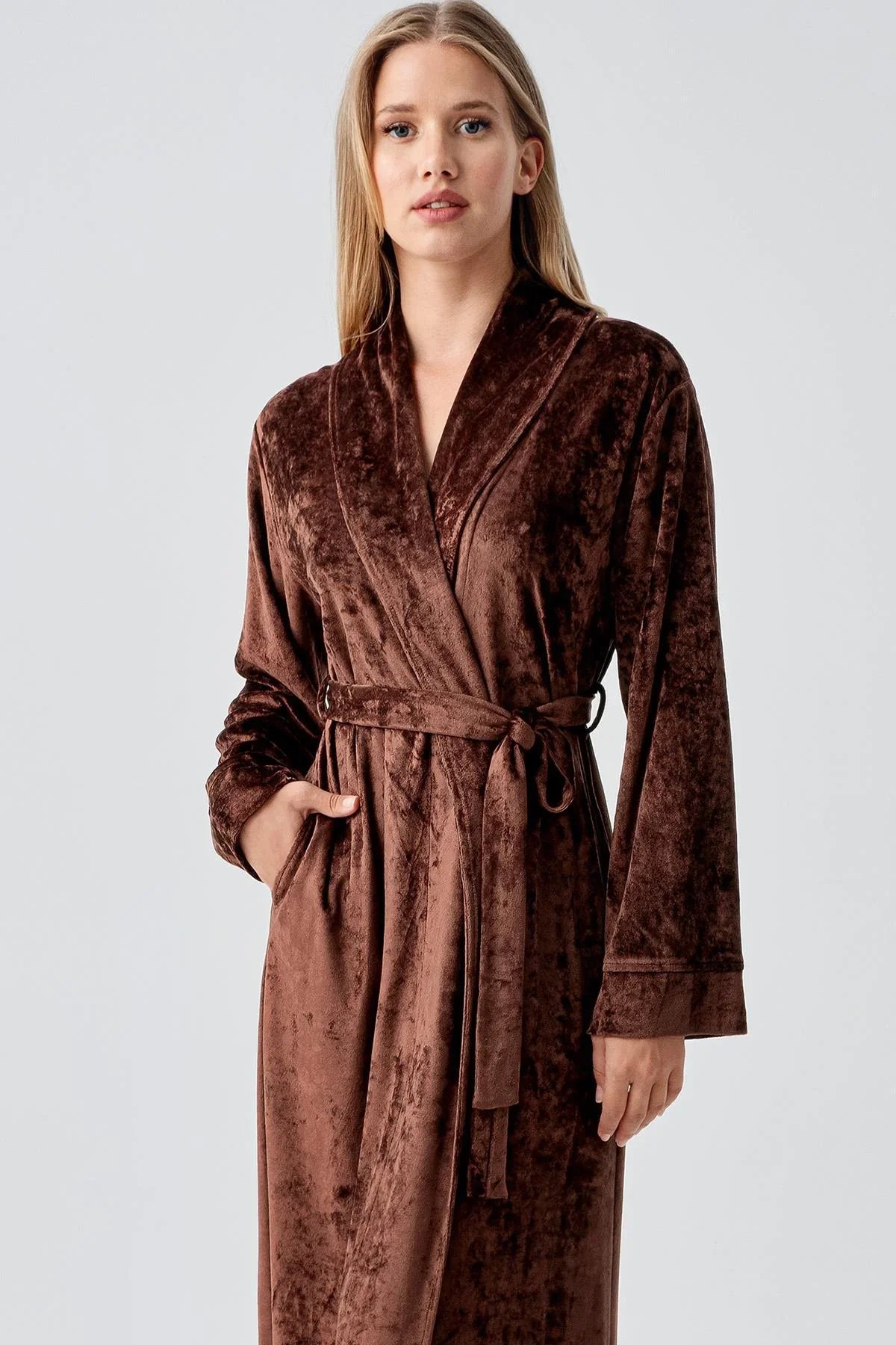 Long Sleeve Flexible Velvet Viscose Dressing Gown 25100