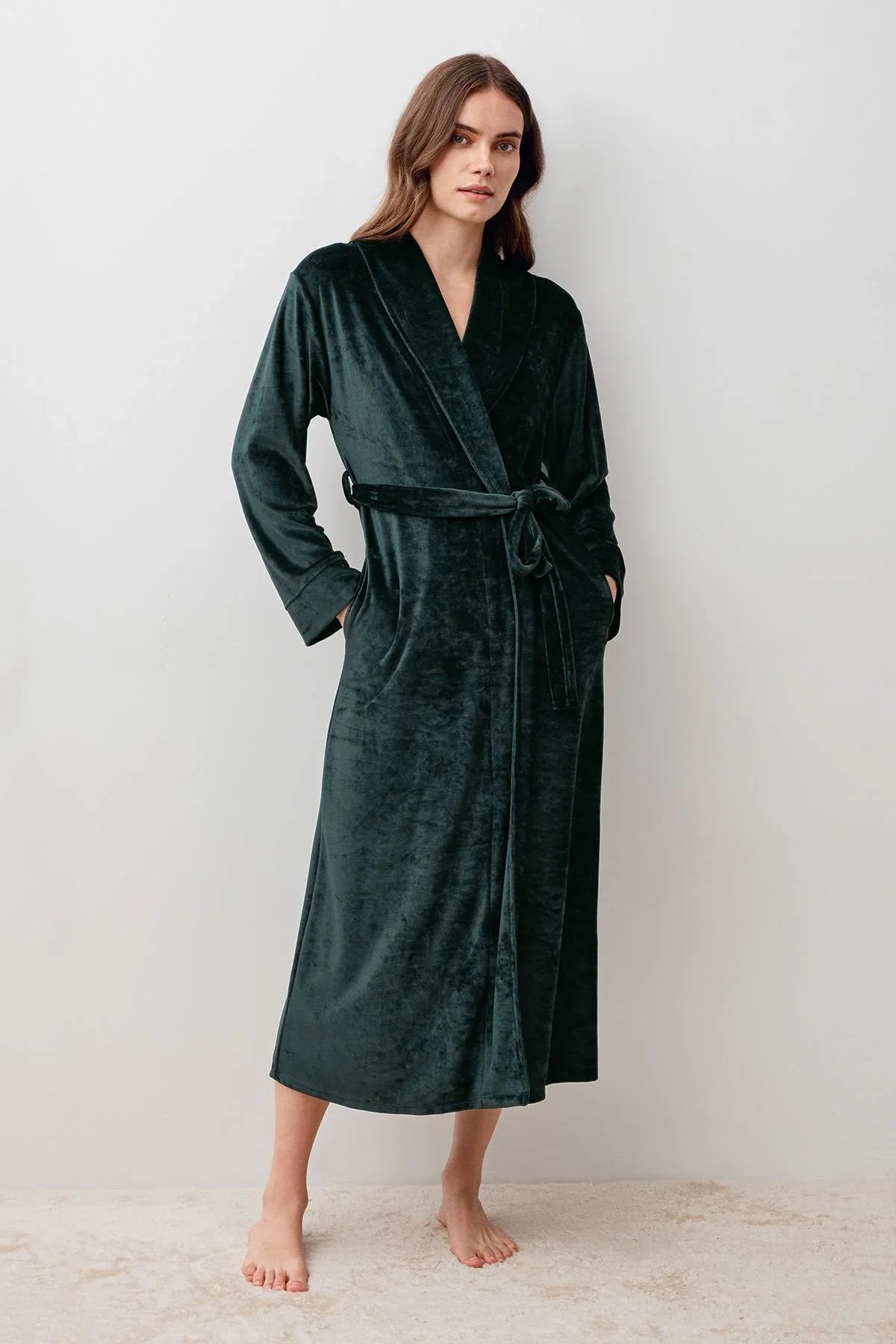 Long Sleeve Flexible Velvet Viscose Dressing Gown 25100