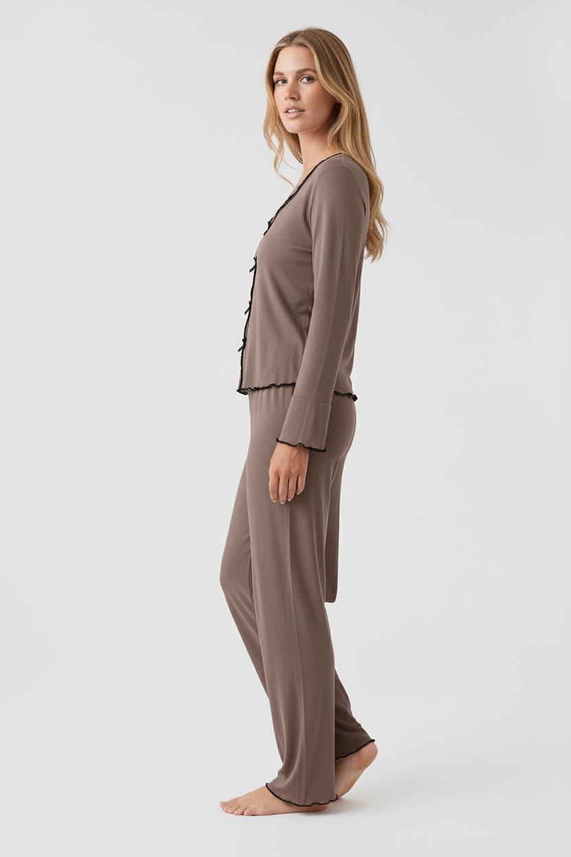 Uzun Kollu Kurdele Fiyonk Detaylı Esnek Viskoz Pijama Takım 18208