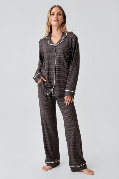 Uzun Kollu Düğmeli Esnek Yumuşak Dokulu Viskoz Pijama Takım 18217