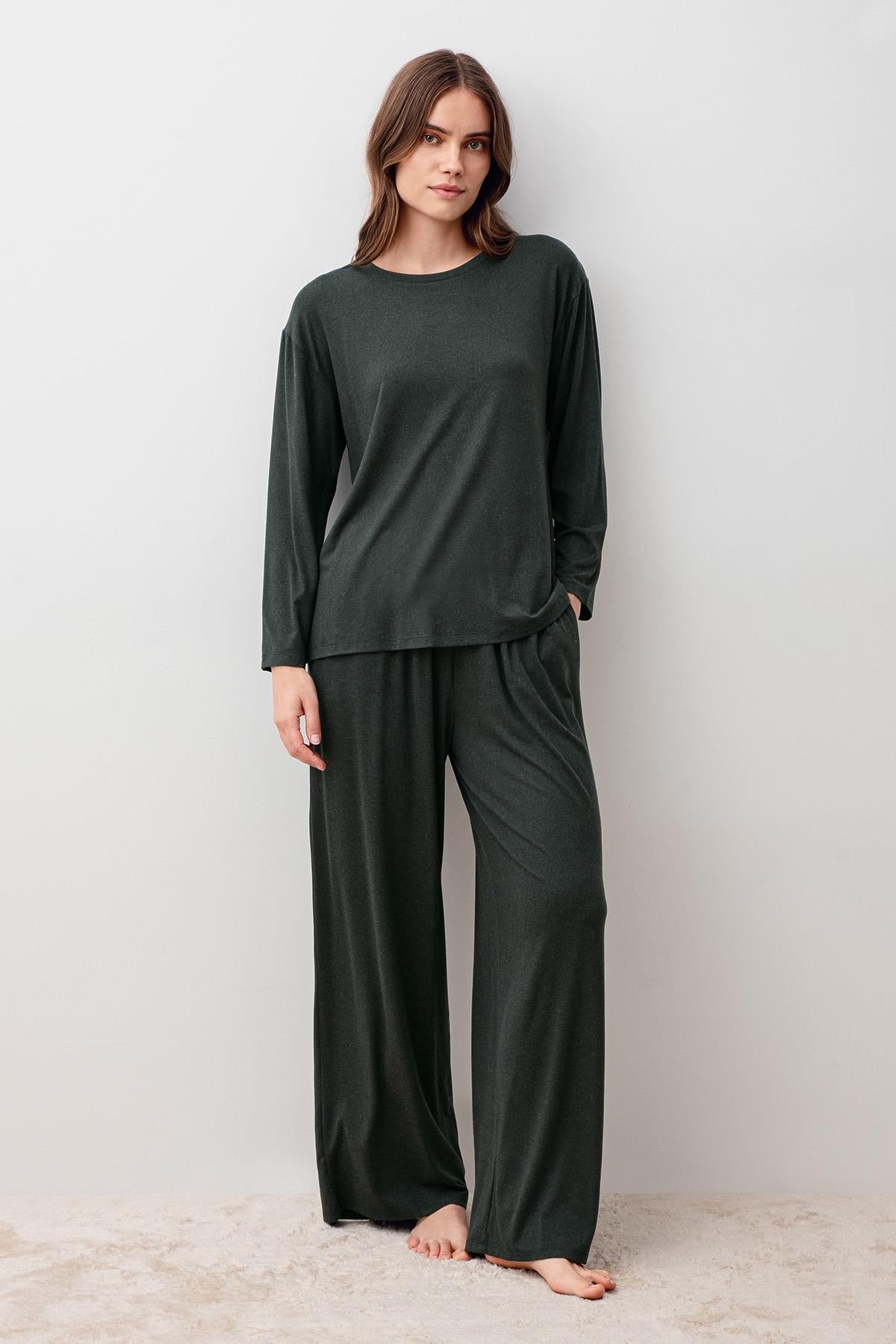 Yumuşak Dokulu Viskoz Pijama Takım