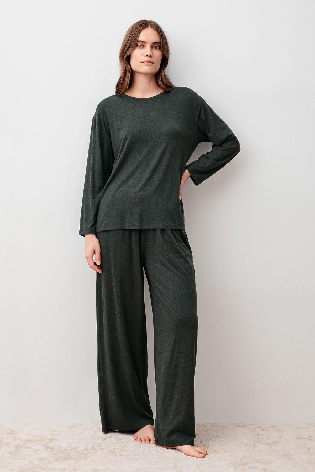 Yumuşak Dokulu Viskoz Pijama Takım