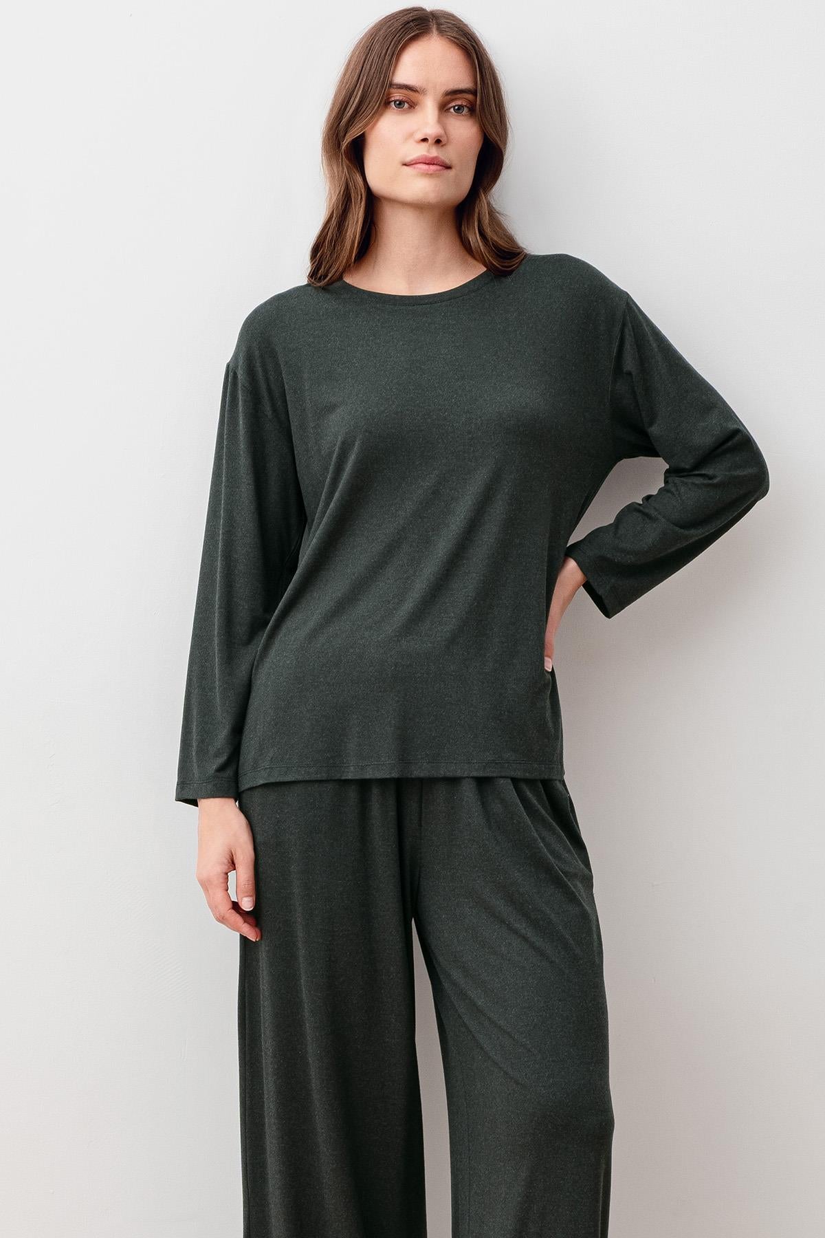 Yumuşak Dokulu Viskoz Pijama Takım